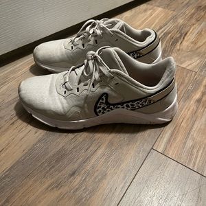 Nike Light Green Cheetah Print Women’s Training Sneakers